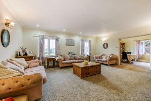 Lounge- click for photo gallery